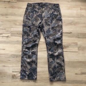 Digital Camo Men's Cargo Pants